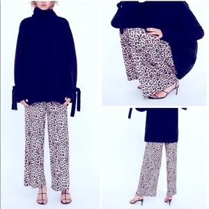 ZARA Animal Print Wide Leg High Rise Crop Pants